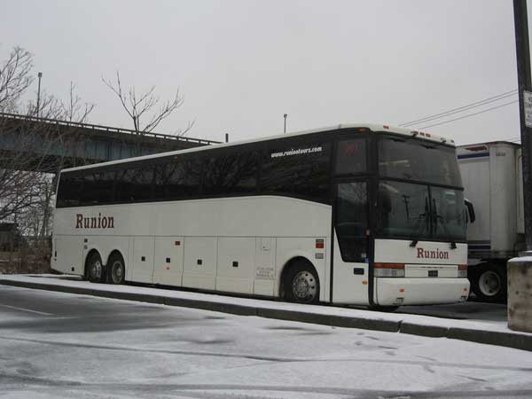 采用班車租賃的形式為員工提供班車，真的能為企業(yè)增加效