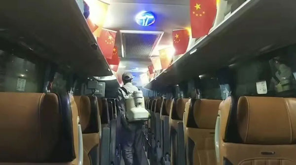 1651764712745638.jpg 深圳大巴租車