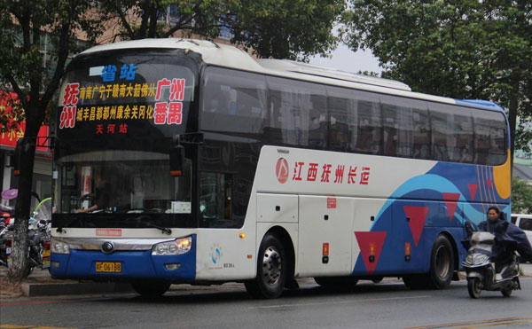 1673883278534286.jpg 班車租賃