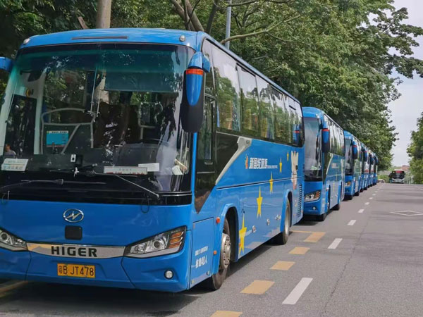 1682522964621159.jpg 班車租賃